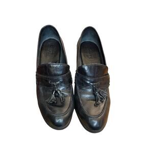 Born High-Heeled Loafers Tassel Size 7 Block Heel Dark Academia Poet Library
